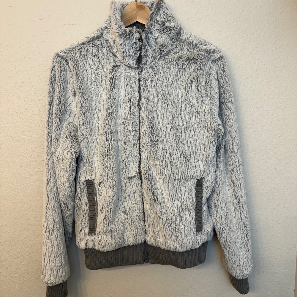 Patagonia Conejo Jacket in Feather Grey